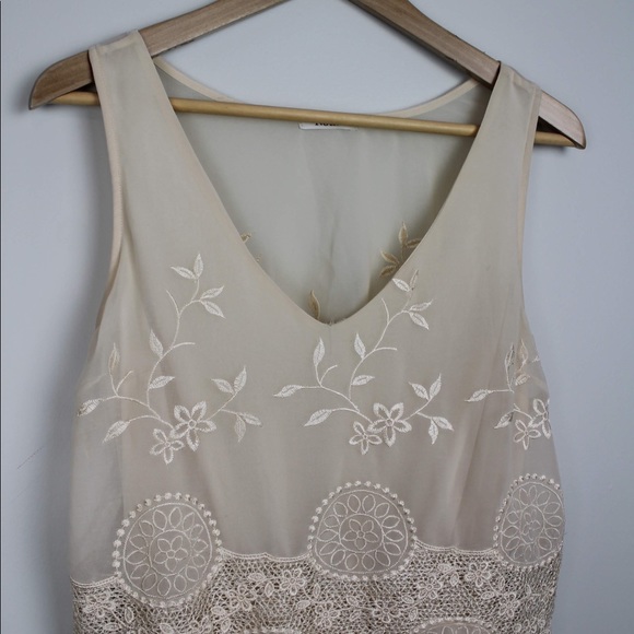 Noul Tiered Embroidered Dress - Picture 3 of 5